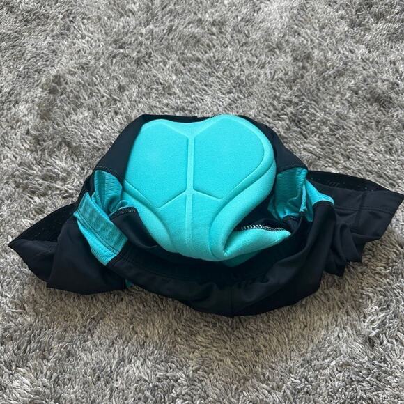 Belroy Woman’s Cycling Shorts with Seat Cushion Size Medium - Picture 6 of 7